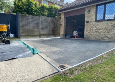 Driveway in Tuscan Pebble from the Addasett Range.